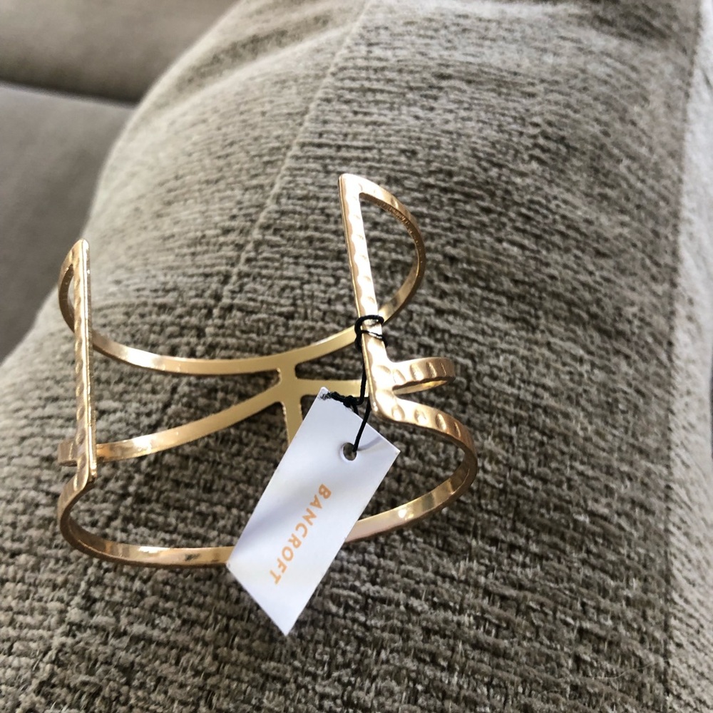 Cuff bracelet - Picture 3 of 5
